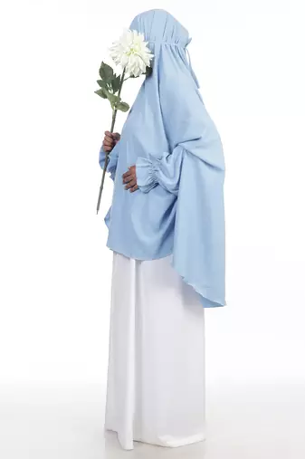 Ana sky blue with sleeves makhna
