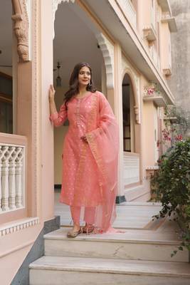 Pink chanderi kurta set with chanderi duppata 5