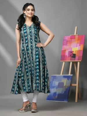 Teal rayon kurta with ethnic prints 2