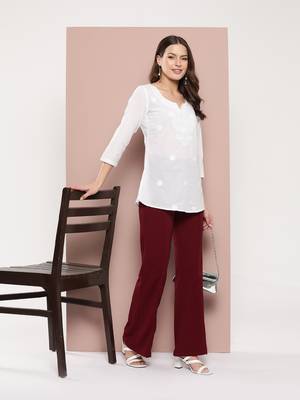  white chikankari striped regular top 5