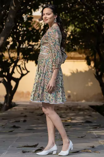  green pure cotton paisley and tassels were dress