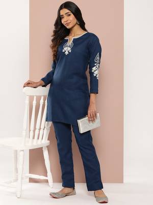  blue pure cotton co-ord set with thread work 5