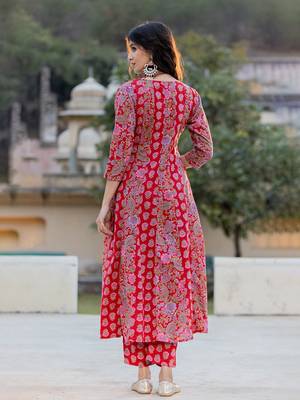  red floral print anarkali kurta trouser and dupatta set 3