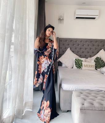 Satin Weight Less Saree 1