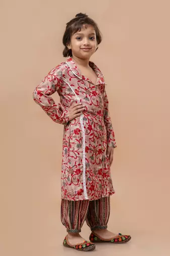 Cutiediva Girls wedding floral print kurta and afghani set in modal
