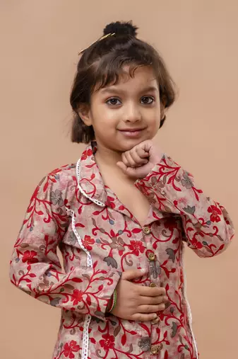 Cutiediva Girls wedding floral print kurta and afghani set in modal