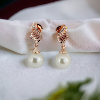royal rose earrings in rose gold white 1