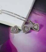 Opal touch vintage-inspired rhodium locket set with pearl