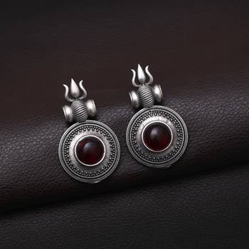 Maroon color monalisa stone oxidised earrings 3
