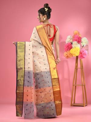 Off White Pure Cotton Tant Saree With Zari Border Without Blouse 3