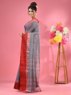 Dark Grey Pure Cotton Tant Saree With Woven Designs Without Blouse 2