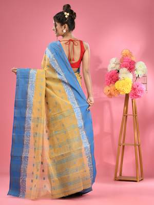 Light Beige Pure Cotton Tant Saree With Woven Designs Without Blouse 3