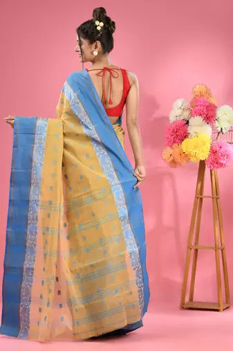 Light Beige Pure Cotton Tant Saree With Woven Designs Without Blouse