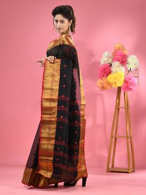 Black Pure Cotton Tant Saree With Zari Border Without Blouse 2