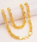 S-hook closure chain with textured detail