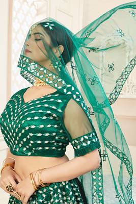 Green embroidered art silk semi stitched lehenga 4