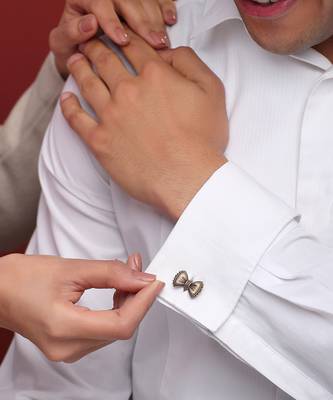 Dashing Bow Cufflinks 3