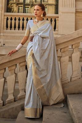 Grey Khadi Silk Handloom Weaving Saree With Blouse For Women 1