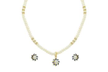 Natural Fresh Water Pearls Necklace Set 1