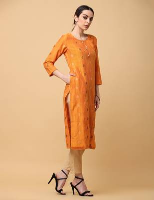 Orange kosa silk butta & trim work straight kurta pant with dupatta (set of 3) 3