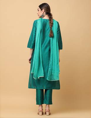 Green kosa silk solid & embroidred work straight kurta pant with dupatta (set of 3) 4
