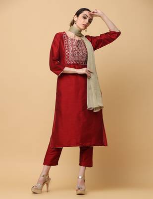 Mahroon kosa silk solid & embroidred work straight kurta pant with dupatta (set of 3) 1