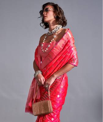 Pink Banarasi Style Handloom Weaving Silk Saree With Blouse For Women 2