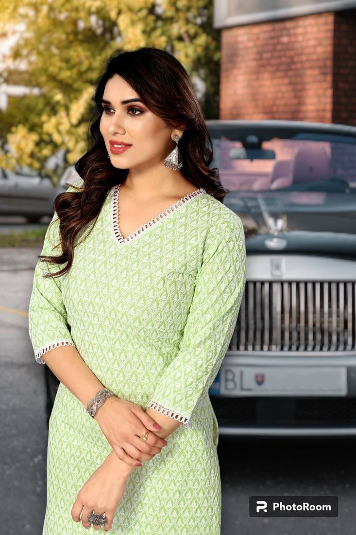NEW DESIGN FANCY CHICKENCURRY EMBROIDER KURTIS FOR WOMEN OR GILRS