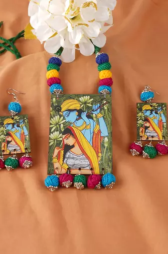 Warli painting faces pendant with multi color and cotton bead adjustable thread necklace set for women and girls.