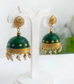 Quilled jhumkas with resin stud earrings2