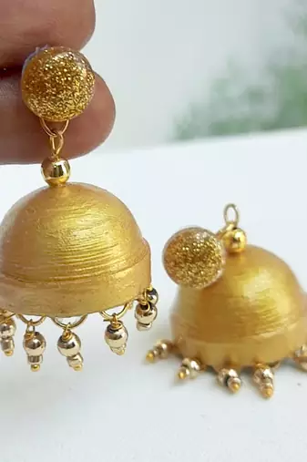 Quilled jhumkas with resin stud earrings6