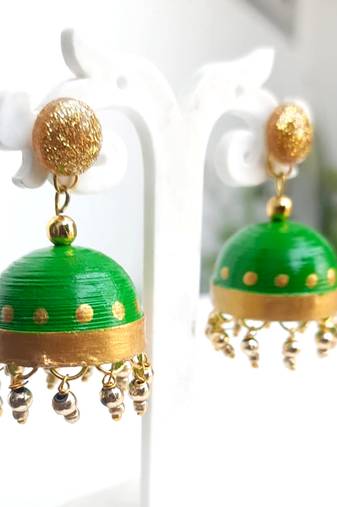 Quilled jhumkas with resin stud earrings12