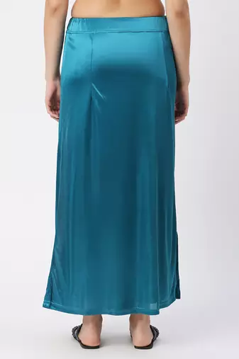 Neckbook Satin Dark Turquise Color Petticoat
