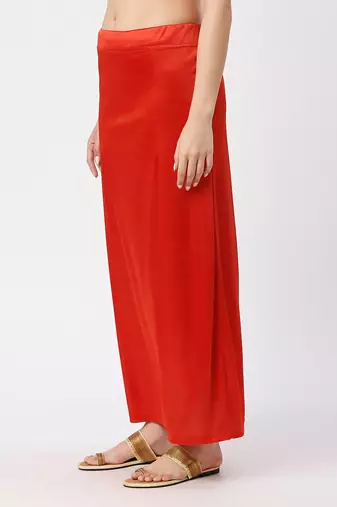 Neckbook Satin Red Color Petticoat
