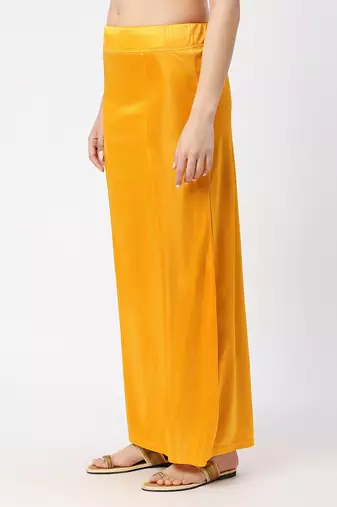 Neckbook Satin Yellow Color Petticoat