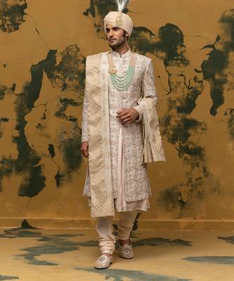 Off-white resham embroidered sherwani set 3