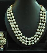 Designer Pearl Necklace set with its matching Earrings