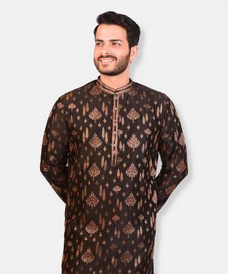 Black banarasi embroidery kurta   2