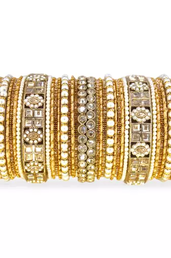 Rich texture bangle set with silk thread bangles by leshya