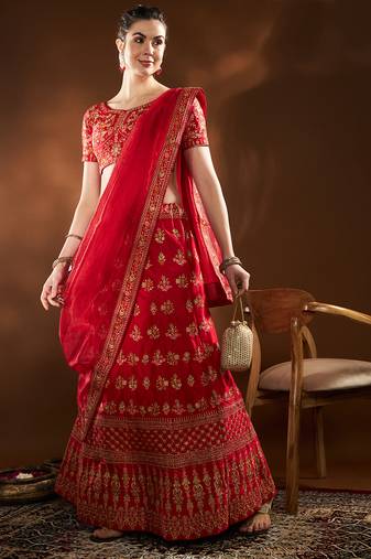 Red Embroidered Semi Stitched Zari Work And Thread Work Lehenga Choli
