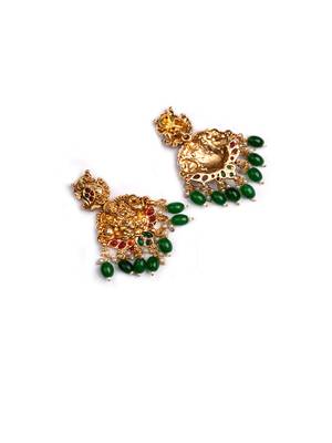 Gold plated green beads temple chowker set 5