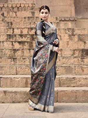 Elora pure tussar silk floral pallu embroidery saree for women (dark grey) 1