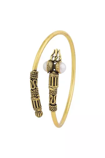 Trishul oxidized bracelet with pearls accent