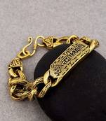 Embedded chain bracelet