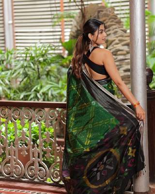 Green And Black Ikkat Embellished Cotton Silk Saree 3