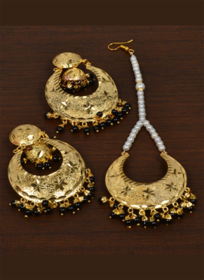 Punjabi Traditional Black Earrings Tikka Set MT249 1