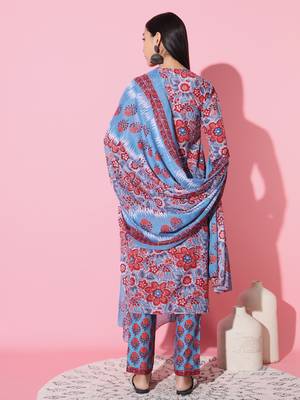 Floral Printed Cotton Blend Kurta Pant and Dupatta set 3