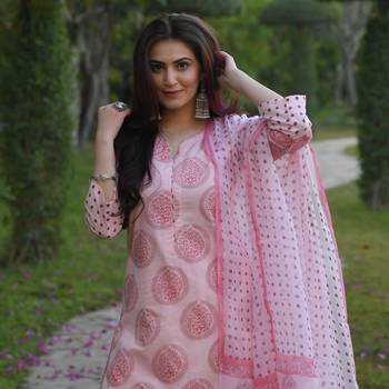 Zeepkart Krish Pink Women's Cotton Blend Straight Kurta with Pant & Dupatta  4