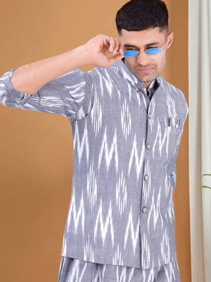 men's pastel kurta and elastic pyjama set with jacket - ikat print 4