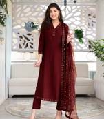 159 maroon Women's Cotton Blend Straight Kurta with Pant & Dupatta 